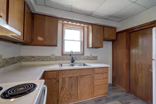 1914 Emerson St, Wausau, WI 54403 - Photo 16