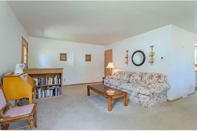 103 N 11th Avenue, Wausau, WI 54401 - Photo 6