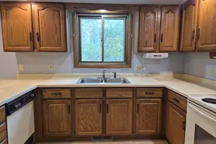 406 S Hawthorne Ave, Marshfield, WI 54449 - Photo 12