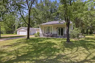 7121 Wazeecha Ave, Wisconsin Rapids, WI 54494 - Photo 2