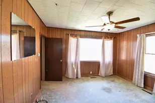 2517 Warner St, Stevens Point, WI 54481 - Photo 2