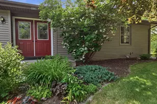 412 Marathon St, Marshfield, WI 54449 - Photo 4