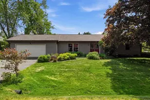 412 Marathon St, Marshfield, WI 54449 - Photo 2