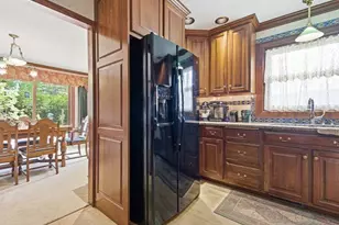 412 Marathon St, Marshfield, WI 54449 - Photo 12