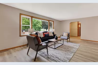 640 Avon Street, Wisconsin Rapids, WI 54494 - Photo 2