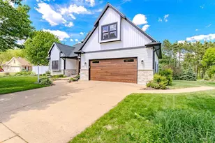 3508 Golf View Dr, Wausau, WI 54403 - Photo 6