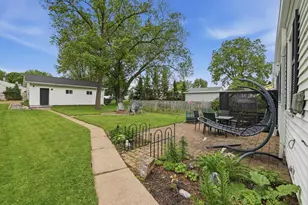 908 S Peach Ave, Marshfield, WI 54449 - Photo 10