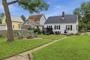 908 S Peach Ave, Marshfield, WI 54449 - Photo 6