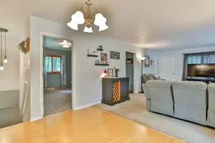 627 Broken Arrow Rd, Wausau, WI 54401 - Photo 14