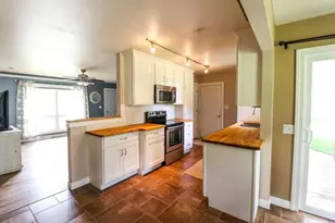 203 S Haslow St, Spencer, WI 54479 - Photo 4