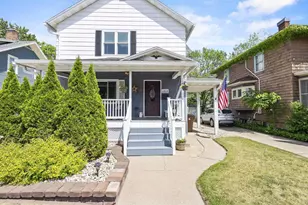 1919 Division St, Stevens Point, WI 54481 - Photo 4