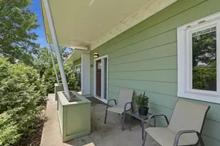1024 Sunset Blvd, Stevens Point, WI 54481 - Photo 6