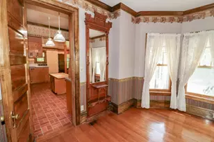 709 W 5th St, Marshfield, WI 54449 - Photo 8