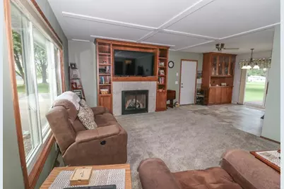 509 Auburn Avenue, Marshfield, WI 54449 - Photo 4