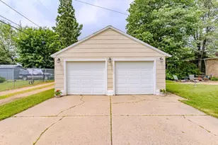 703 Kent St, Wausau, WI 54403 - Photo 48