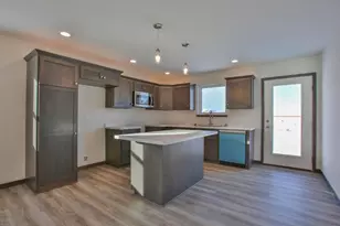 5596 Frst Crk Rd, Stevens Point, WI 54482 - Photo 6