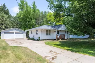 344 W Buehler Ave, Nekoosa, WI 54457 - Photo 2