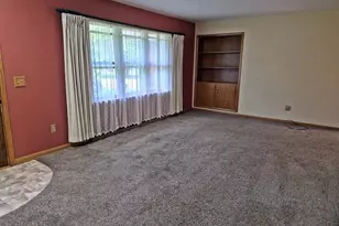 422 E Forest St, Marshfield, WI 54449 - Photo 4