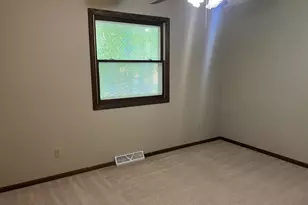 7112 Sylvan St, Schofield, WI 54476 - Photo 12