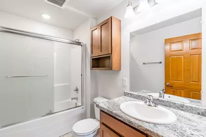 907 S 22nd Avenue, Wausau, WI 54401 - Photo 16
