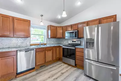 907 S 22nd Avenue, Wausau, WI 54401 - Photo 12