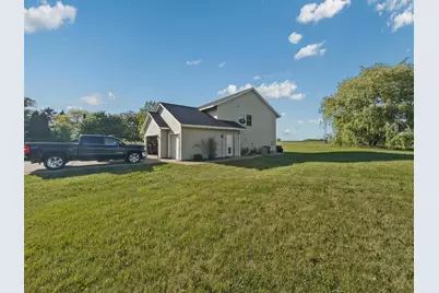 295 Johnson Parkway, Hammond, WI 54015 - Photo 2