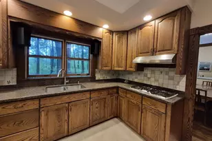 1137 W Ives St, Marshfield, WI 54449 - Photo 10