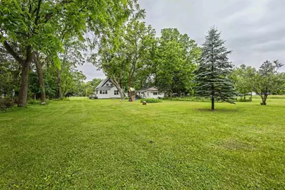 265 S Jackson Street, Iola, WI 54945 - Photo 32