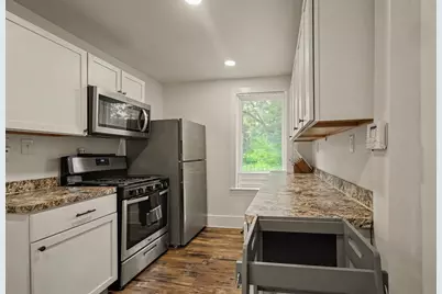 265 S Jackson Street, Iola, WI 54945 - Photo 8