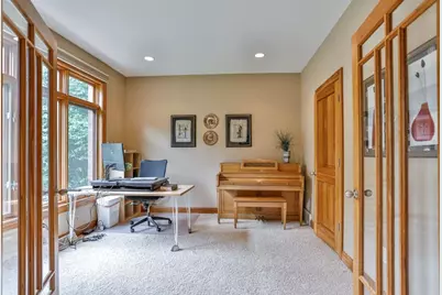 4049 Crestwood Drive, Wausau, WI 54403 - Photo 12