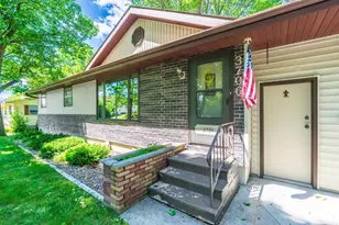 3706 Sandy Ln, Weston, WI 54476 - Photo 4