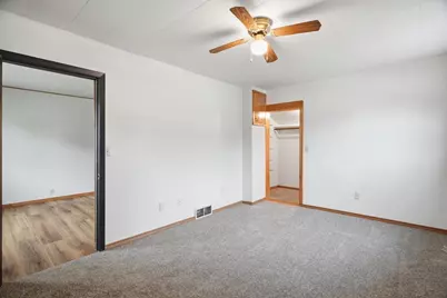 608 E 9th Street, Marshfield, WI 54449 - Photo 16