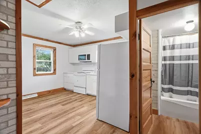 608 E 9th Street, Marshfield, WI 54449 - Photo 10