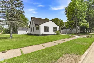 340 13th St N, Wisconsin Rapids, WI 54494 - Photo 6