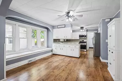 136 Second Street North, Stevens Point, WI 54481 - Photo 2