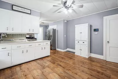 136 Second Street North, Stevens Point, WI 54481 - Photo 8