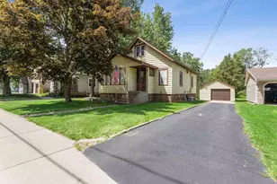136 2nd St N, Stevens Point, WI 54481 - Photo 32