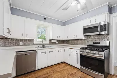 136 Second Street North, Stevens Point, WI 54481 - Photo 4