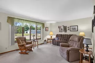 1012 W 4th St, Nekoosa, WI 54457 - Photo 10
