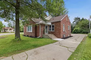 603 Michigan Ave, Stevens Point, WI 54481 - Photo 2