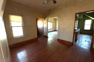709 S Ash Ave, Marshfield, WI 54449 - Photo 6