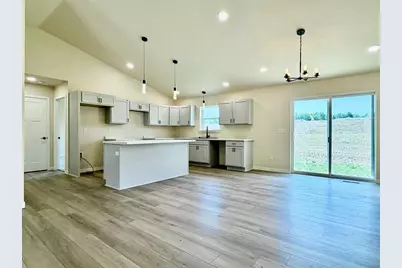 1351 Knapp Street, Menomonie, WI 54729 - Photo 10