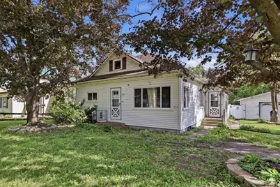 313 E North Lake Street, Hancock, WI 54943 - Photo 2