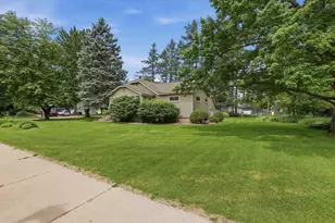 300 McDill Ave, Stevens Point, WI 54481 - Photo 4