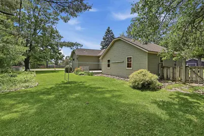 300 Mc Dill Avenue, Stevens Point, WI 54481 - Photo 10