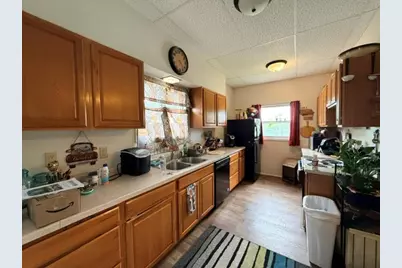 734 S 1st Avenue, Wausau, WI 54401 - Photo 10