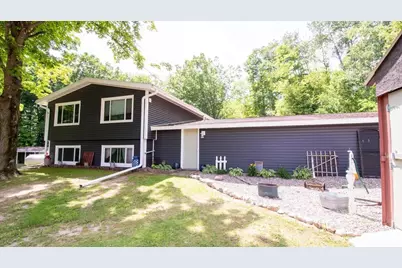 N7826 4th Street, Eland, WI 54427 - Photo 26