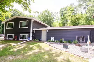 N7826 4th St, Eland, WI 54427 - Photo 26