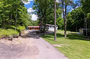 N7826 4th St, Eland, WI 54427 - Photo 34
