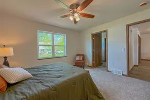 890 Morning Star Ln, Plover, WI 54467 - Photo 10
